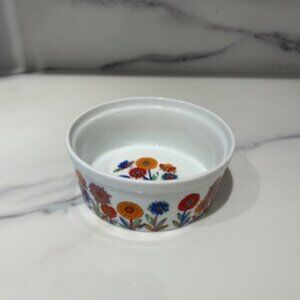 Vintage ceramic serving bowl